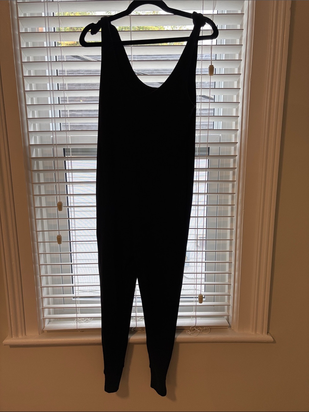 Smash and Tess- Black Ribbed V-Neck Tie-Shoulder Jumpsuit